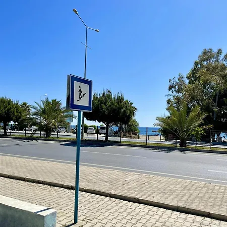 Sa Apartments! Sea View! 50m To The アパート アランヤ