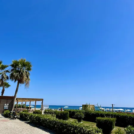 Sa Apartments! Sea View! 50m To The アパート