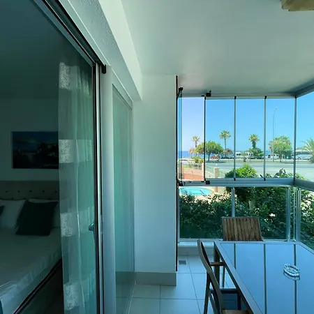 Sa Apartments! Sea View! 50m To The Apartment